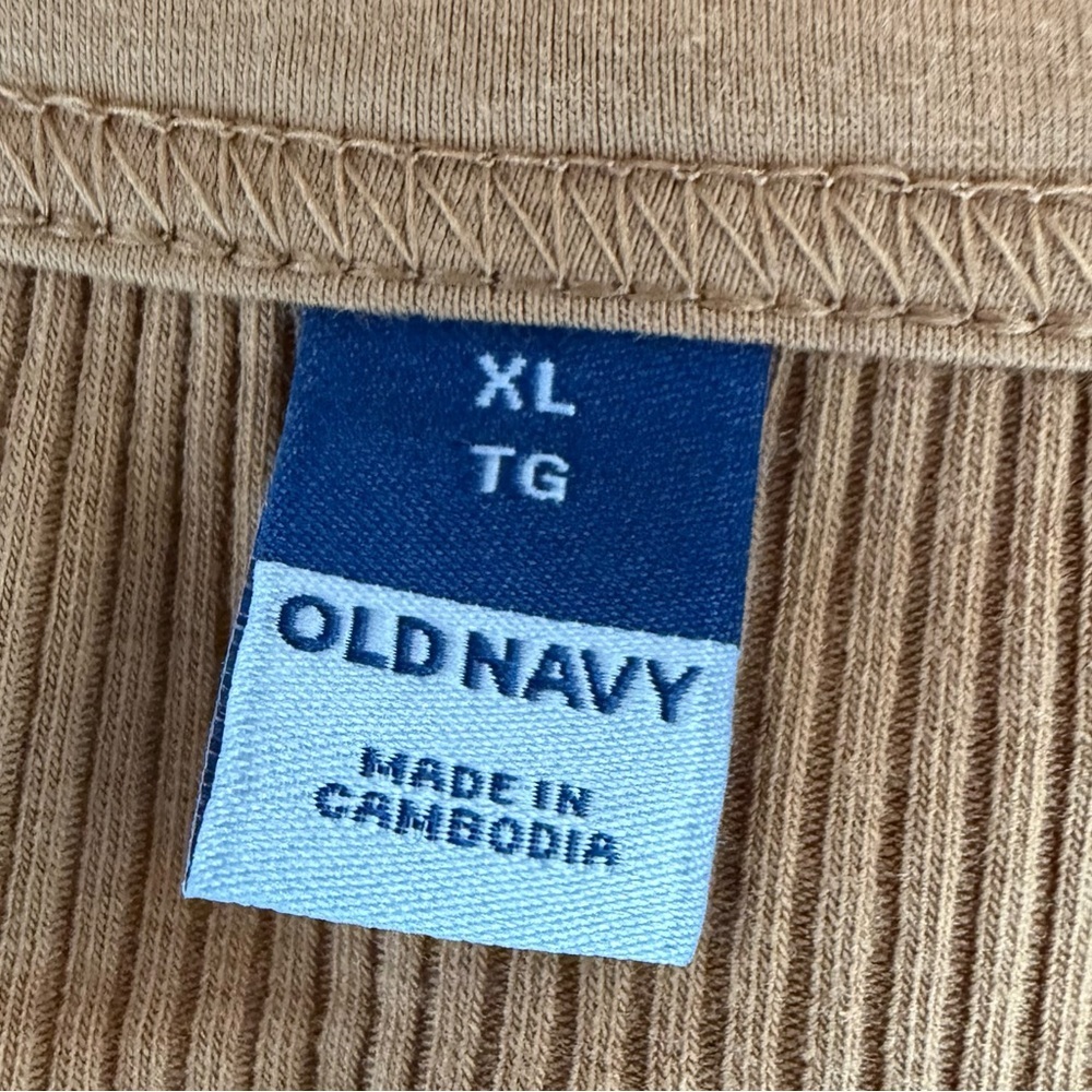 Old Navy Ribbed Henley Long Sleeve Top | Caramel Colour | Size XL - Picture 2 of 2